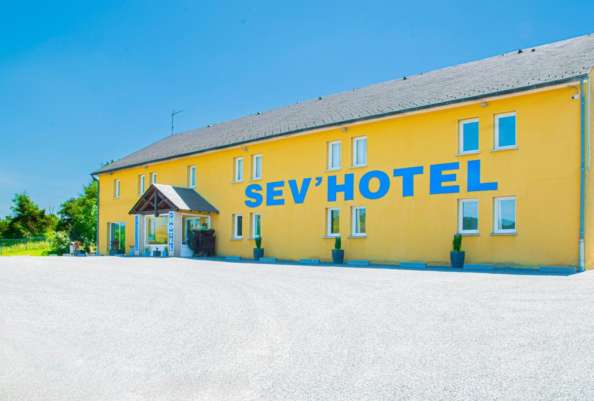 Sev'Hotel Severac-d'Aveyron Exterior foto