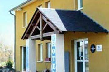 Sev'Hotel Severac-d'Aveyron Exterior foto